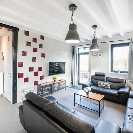 Hébergement de vacances De Raaf Met Glamping-pod Heers